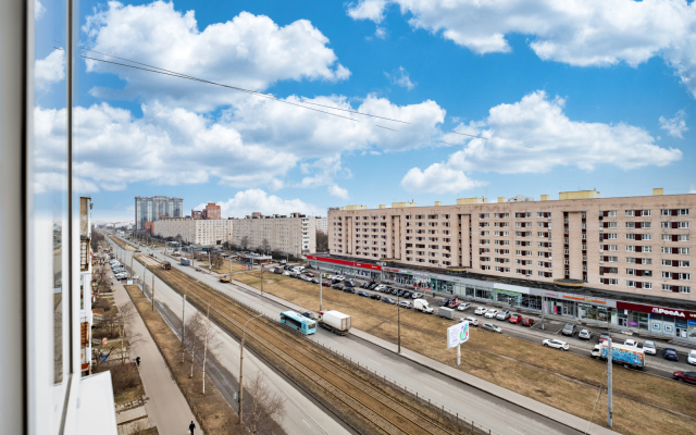 Dlya 4 gostey u metro Kupchino s konditsionerom Apartments