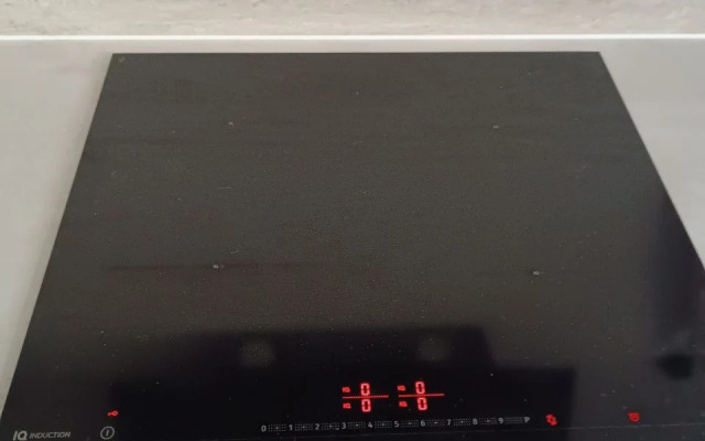 Uyutnaya sovremennaya v Zelenogradske Flat