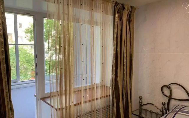 Na Ulitse Sverdlova 79a (7) Flat