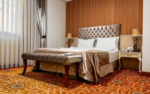 Antique Palace Baku