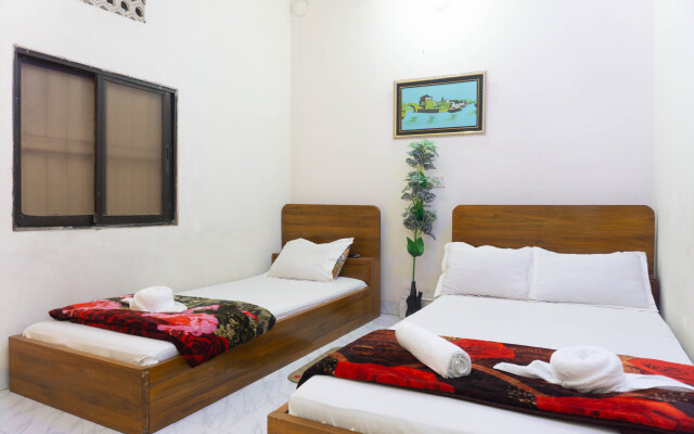 White House International Residential Hotel