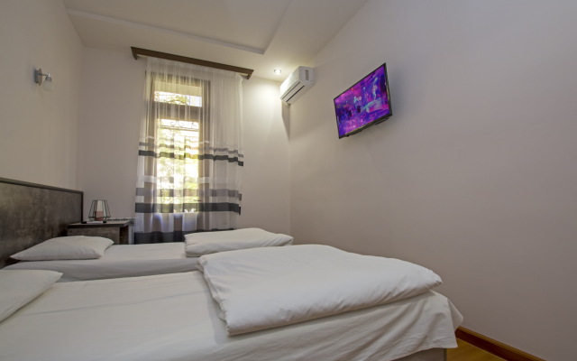 Yerevan Hostel