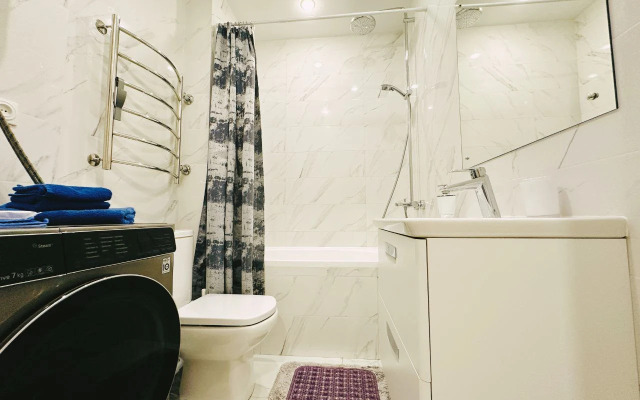 Nasutki38 Lyuks v Tsentre s vidom Apartments
