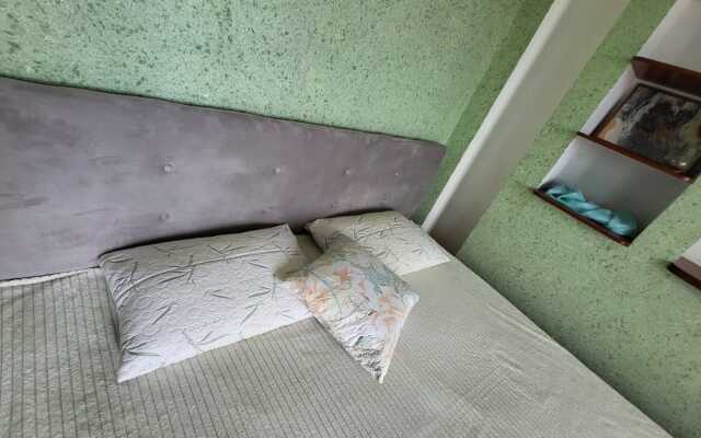 Квартира Уютная трешка