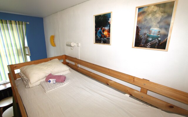 BedAndBike Hostel