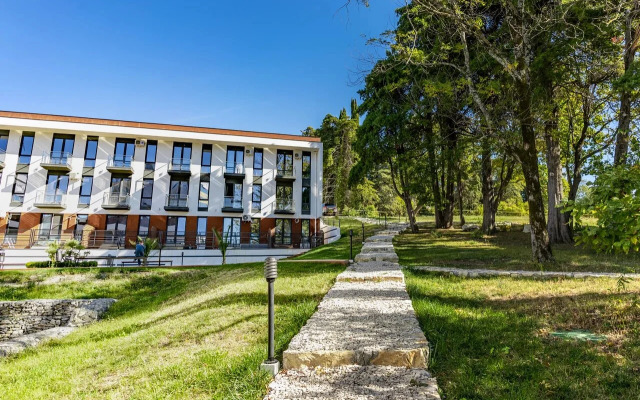 Casablanka Hit s Zakrytoy Terrasoy Apartments