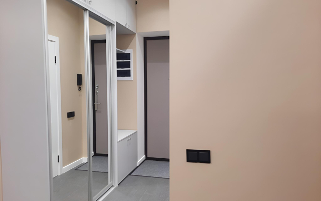 Sutki Rent  Na Novocherkasskom Prospekte Apartments