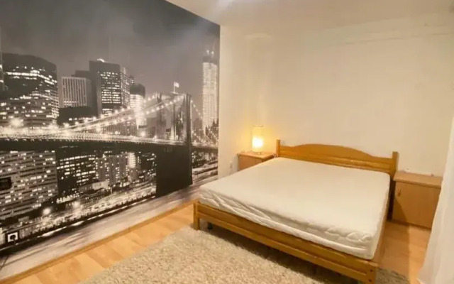 Na Ulitse Gamarnika 2 Flat