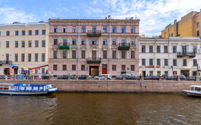 Апартаменты Квартира Напротив Дворцовой Площади