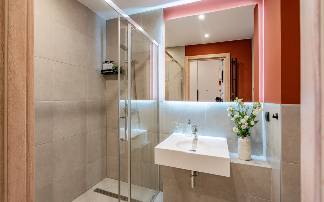 Leruka Home Glorax Apartments