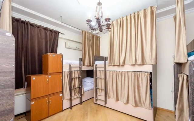 Areva Hostel & Apartment