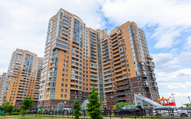 V ZHK Akadem park Flat