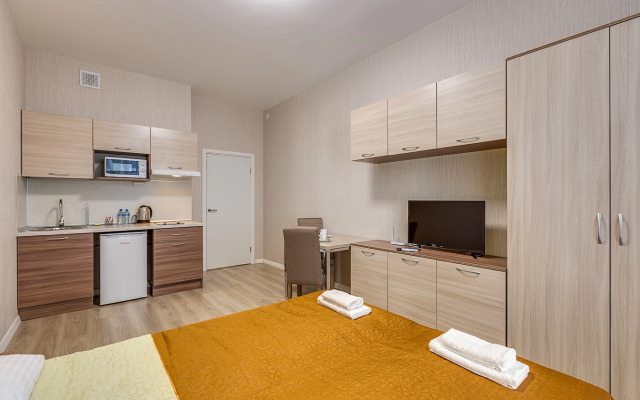 Studiya s balkonom 51124 Apartments