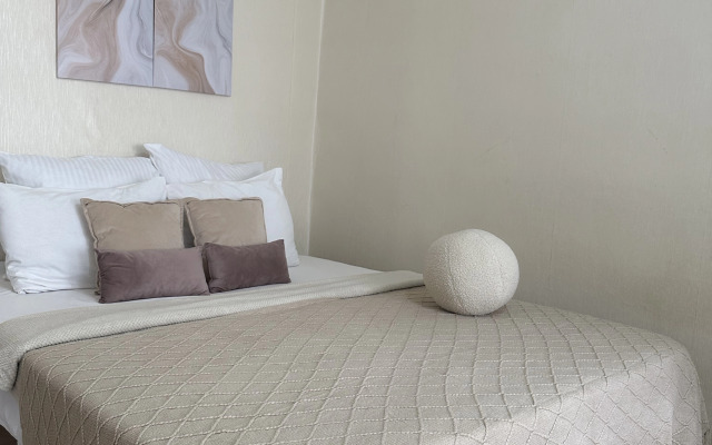 Квартира на Пр Победа Революции 128б