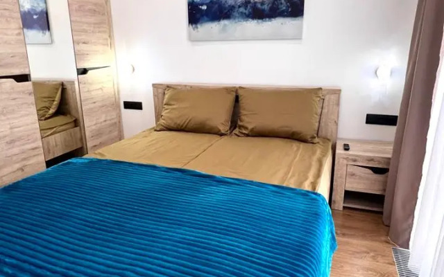 Na Figurnoy 1/2 Apartments