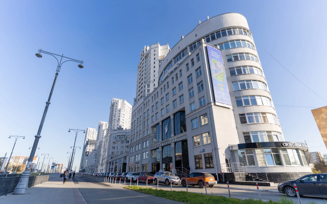 Апартаменты Трёхкомнатные Stepanenkov для 5 Гостей на Татищева 49