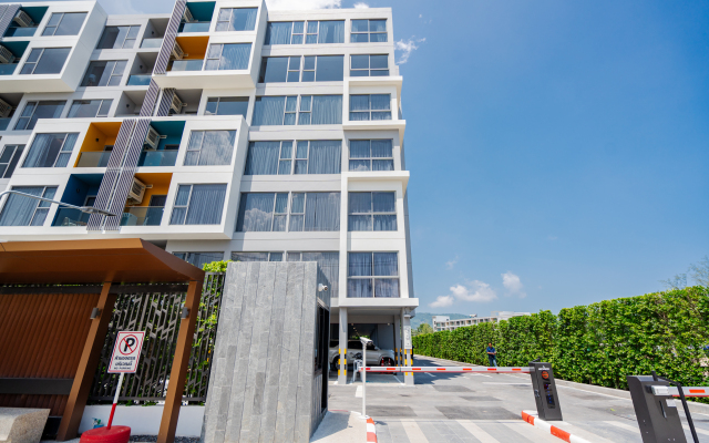 Nice Apartments With Lake Views in Laguna Apartments