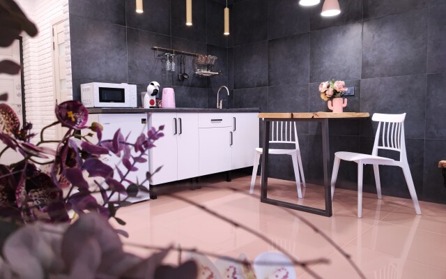 ZHK Perekryostok Loft Apartments