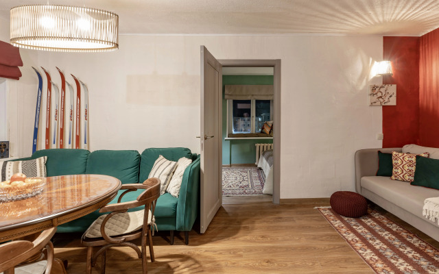 2-komn Nostal'giya s Vidom Na Goru Flat