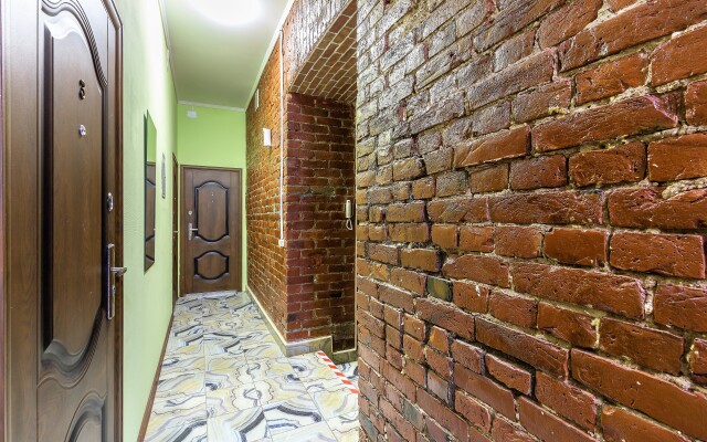 Bronnickaya 15 Guest house