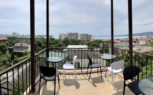 Green Line Guest House