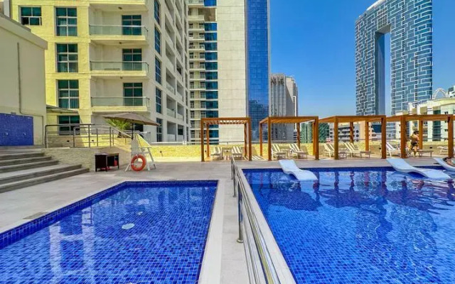 Prekrasnyye v Dubay Marina Apartment