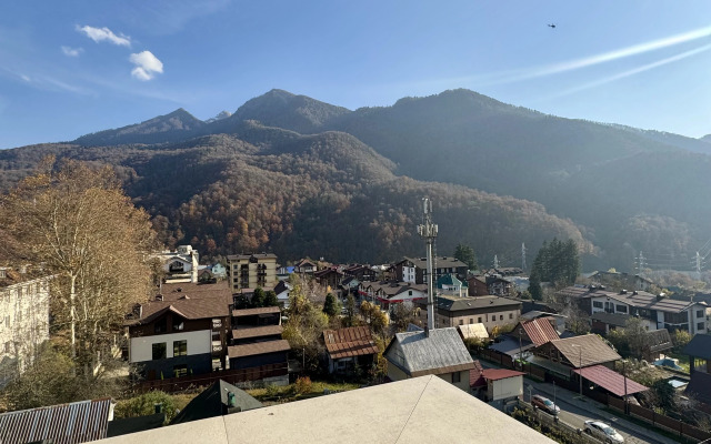 Апартаменты Видовые Хай-Тек с Отдельной Спальней