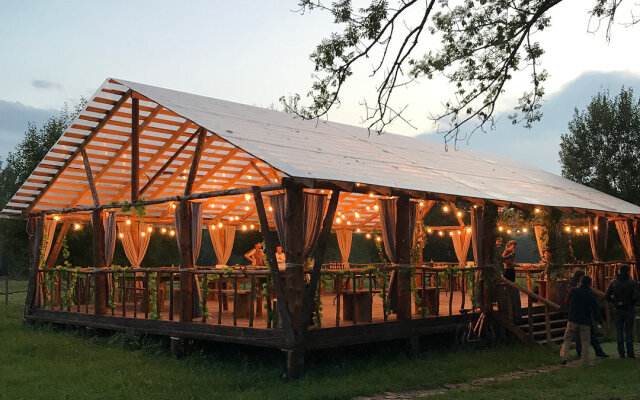 Eko-Klub Golitsyino Hotel