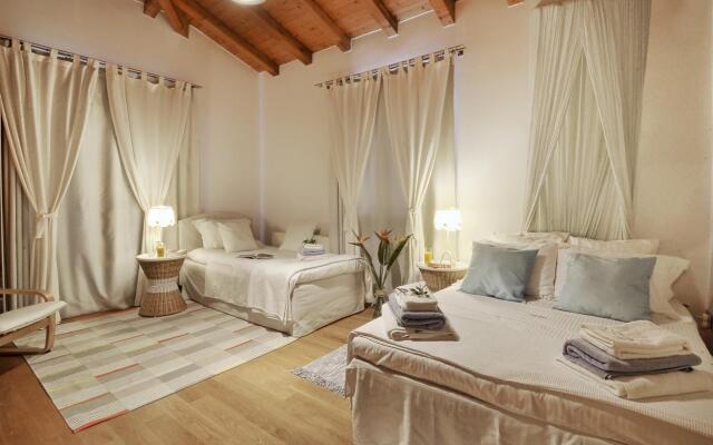 Chloe in Corfu Villa