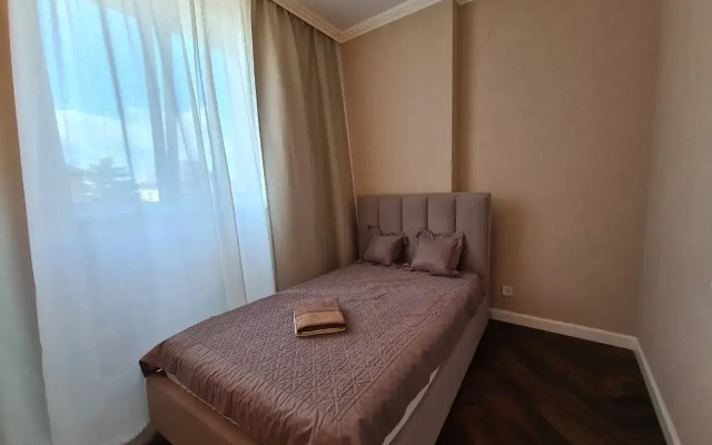 Апартаменты Кино в ЖК 5 звезд