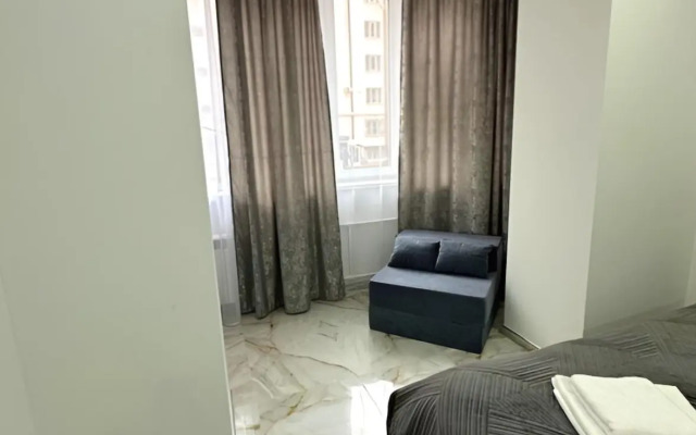 Posutochnaya Sdacha Kvartir Flat