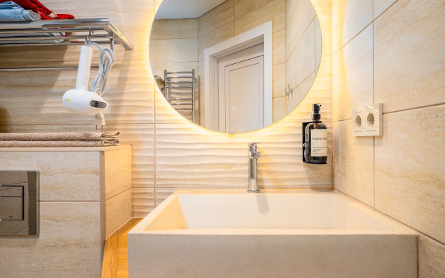 V Tsentre Yalty Apartments