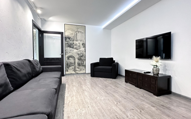 Квартира Трехкомнатная квартира люкс