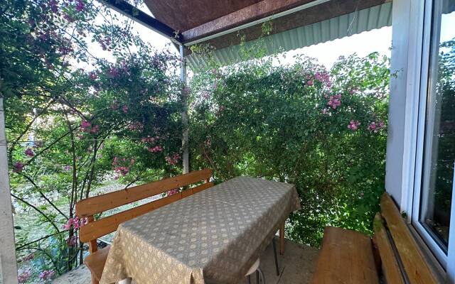 Novy Afon Guest house