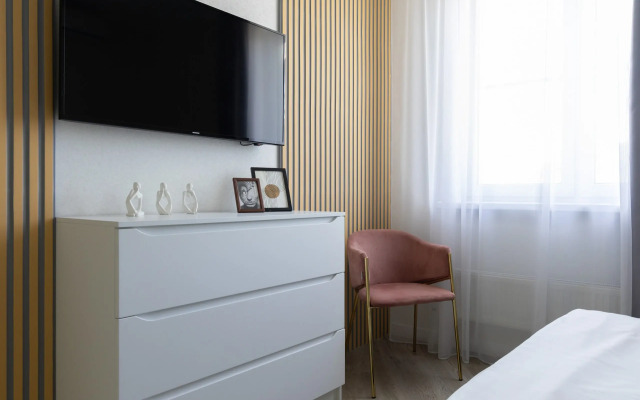 Red Apartments Frukty Kadis Apartments