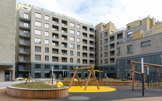 Квартира Две подушки на ш. Революции, 3к2