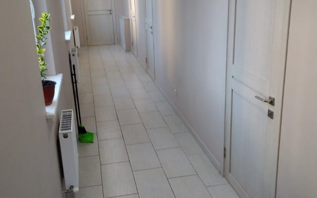 Apartamentyi-Studiya Na Telmana	