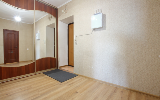 Апартаменты Квартира на Адоратского 2