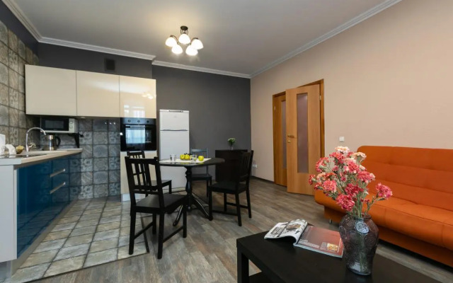 Квартира Этажидейли евродвушка с балконом