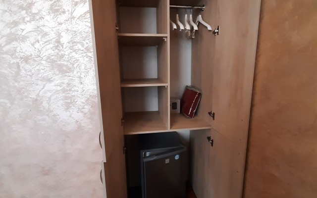 Versal Guest House