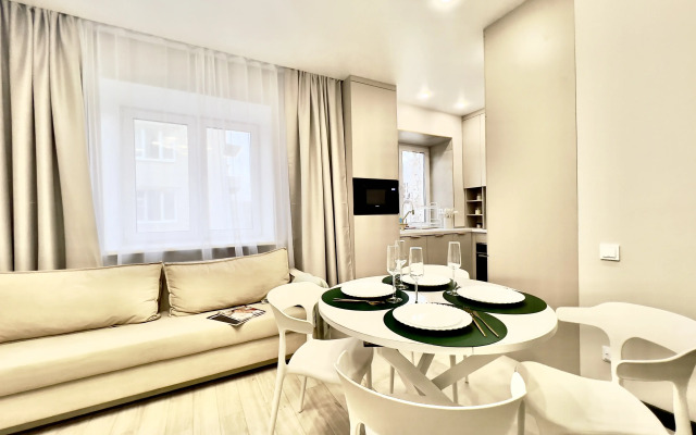 VyDoma na Tyumenskom Arbate s vidom na Bul'var Dzerzhinsko Apartments