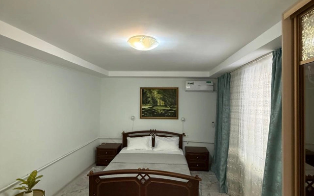 Zhemchuzhina u Morya Guest House