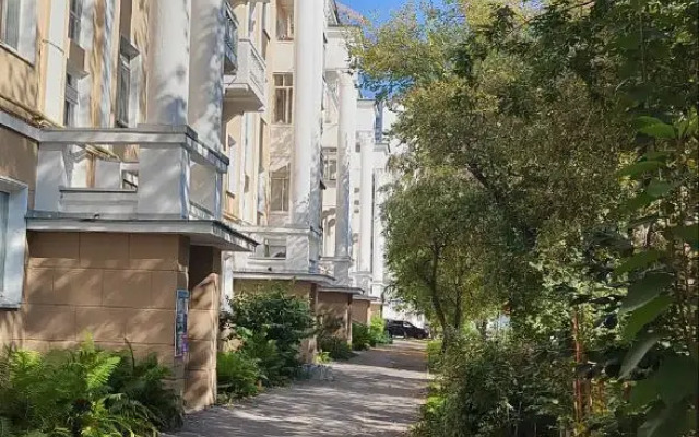 V Istoricheskom Tsentre Yekaterinburga Flat