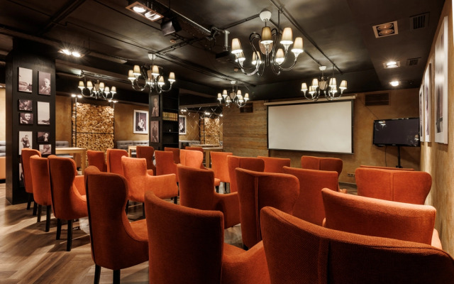 Отель Azimut Кемерово