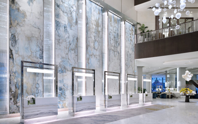 Address Downtown Hotel