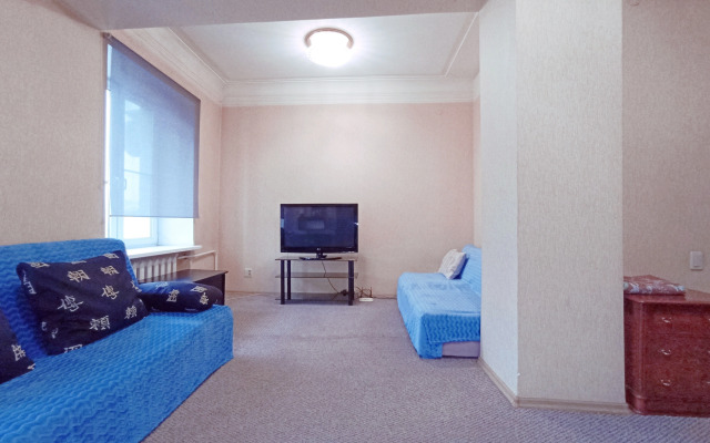 Na Prospekte Lenina 61 Flat