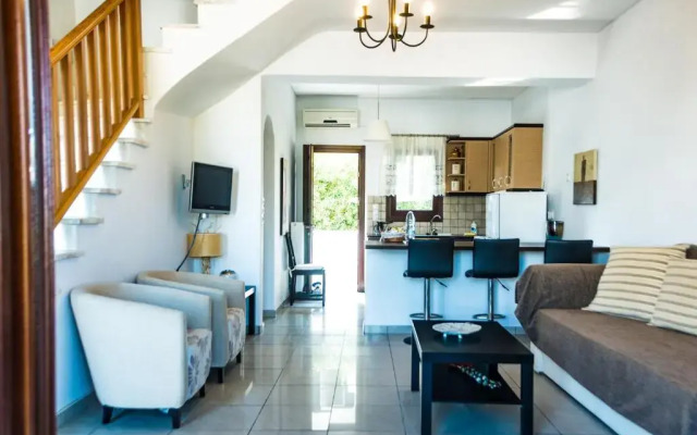 Maestralia Apartments
