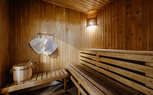 База отдыха Золотой Лотос