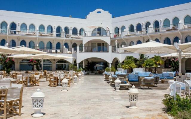 Falkensteiner Resort Capo Boi Hotel