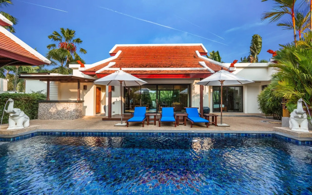 Togian Private Pool Naiharn Beach Villa